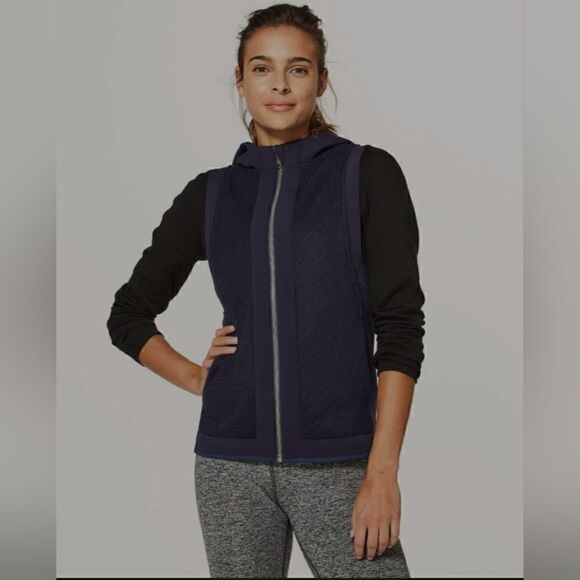 Lululemon The Spaces In-Between Vest navy blue size 4 - Picture 4 of 15